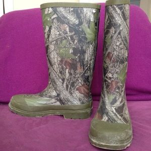 Boys Rainboots:  Northside Navajo:  Size 4